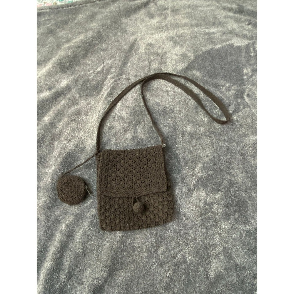 Y2K style crochet crossbody bag by American Eagle with coin purse.